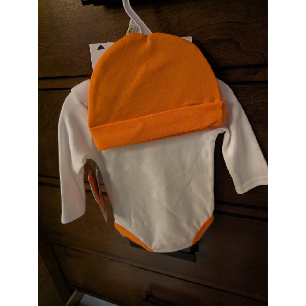 Baby Starters Trick or Treat 3 Piece Set, 3 Month, Beanie, Bodysuit, Socks - Picture 2 of 2